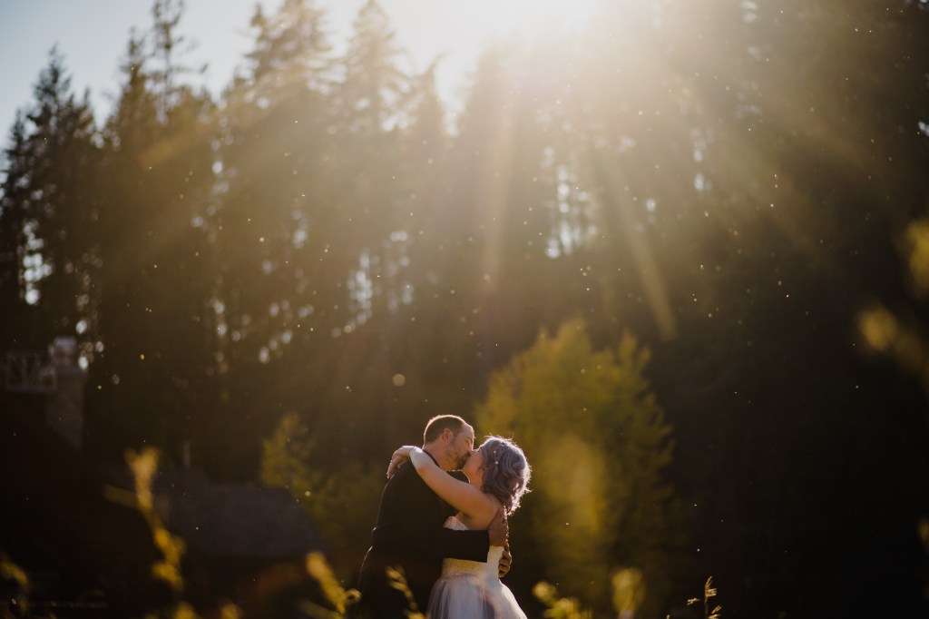 Amanda and Jay's destination wedding in Leavenworth, WA at Mountain Springs Lodge